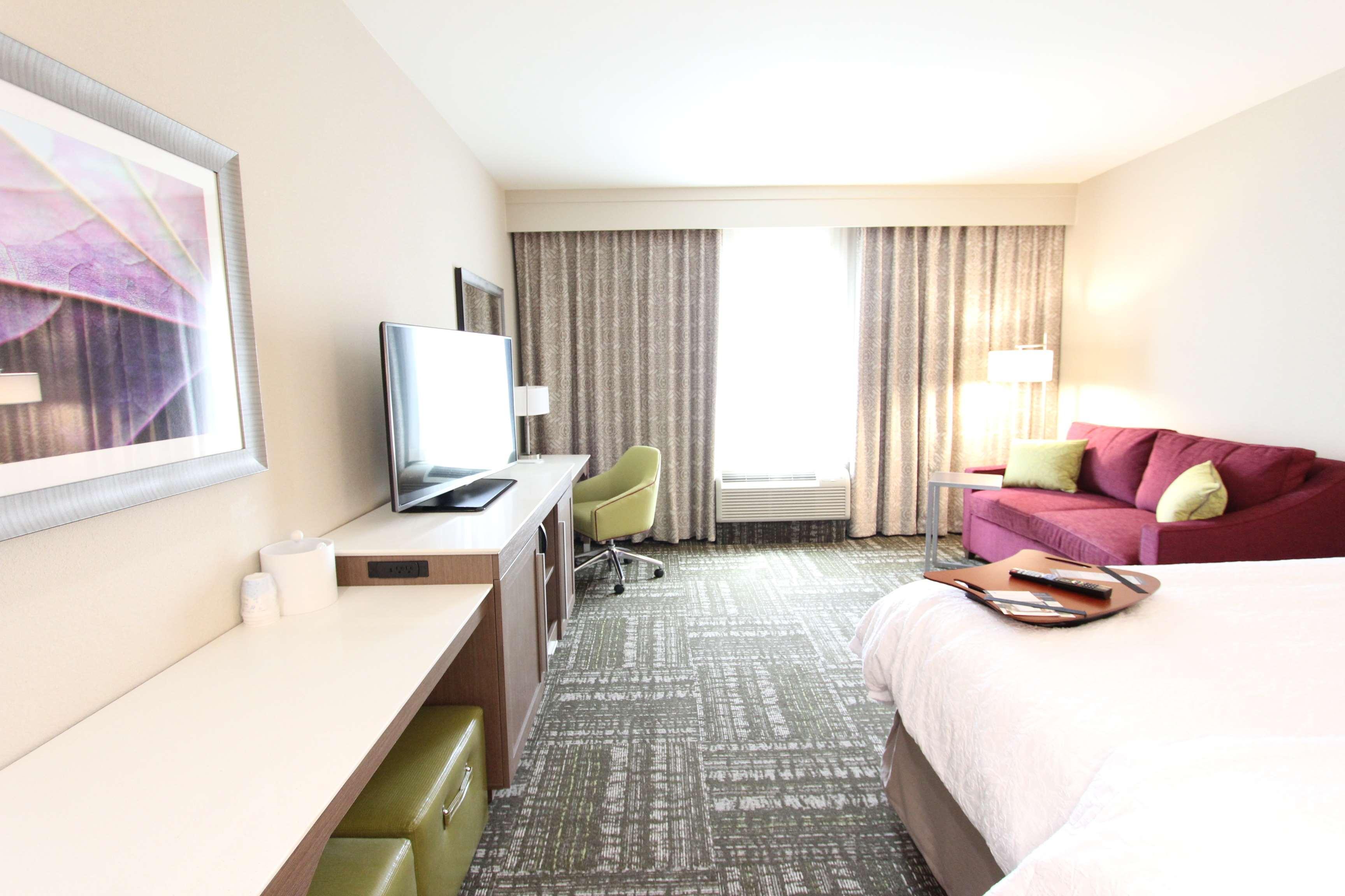 Hampton & Market Center 3* Dallas